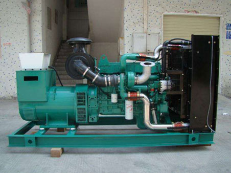 秦都1100kw康明斯柴油发电机组图片 秦都1100kw康明斯柴油发电机组图片